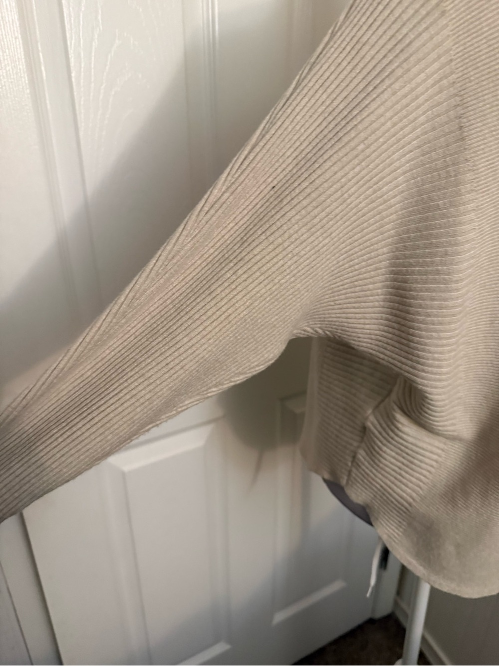 Embellished Knit Sweater - Picture 4 of 4
